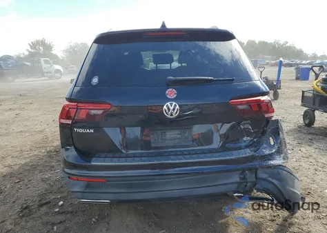 2019 Volkswagen Tiguan S z USA, uszkodzony, nr VIN 3VV1B7AX4KM077765
